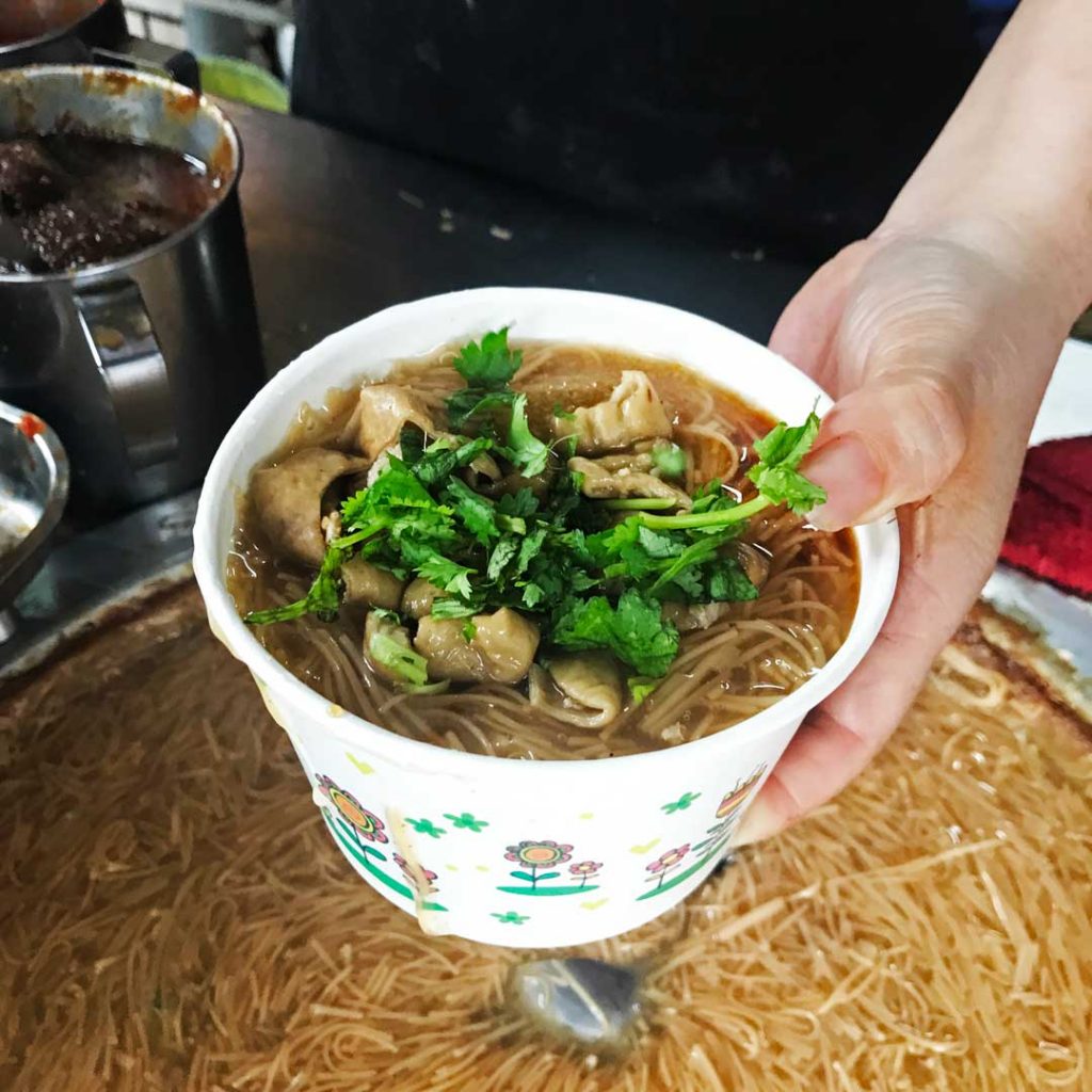 Best places to eat in Beitou - Chitterling oyster noodles